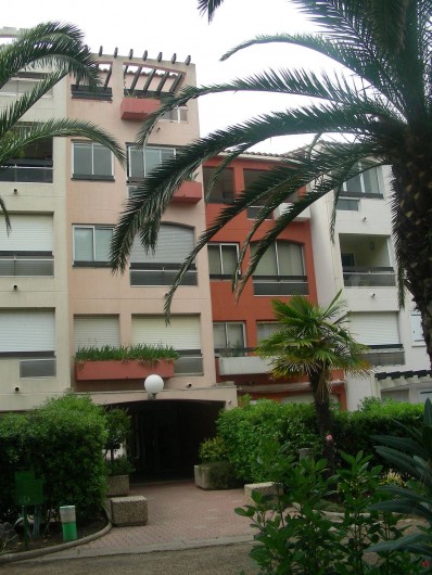 Location de vacances - Appartement à Agde - la résidence çôté jardin