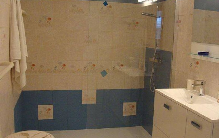 Location de vacances - Maison - Villa à Cahors - salle de bain