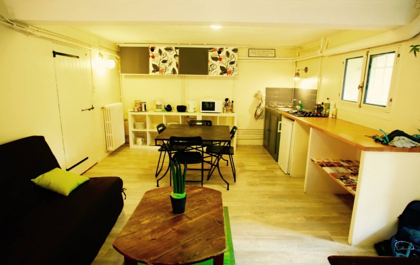 Location de vacances - Maison - Villa à Arles - Cuisine / Salon