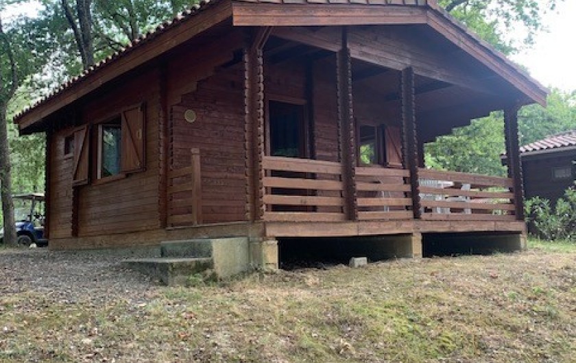 Location de vacances - Chalet à Bretagne-d'Armagnac - CHALET GUZET Vue sur le Lac