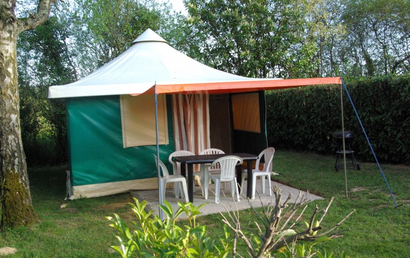Location de vacances - Camping à Mézières-sous-Lavardin - Bengali toilé