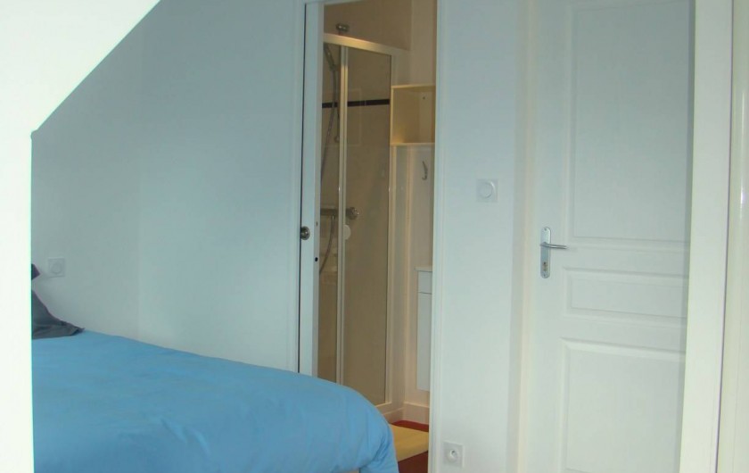 Location de vacances - Appartement à Vannes - Chambre 'Ouest' avec sa salle de douche