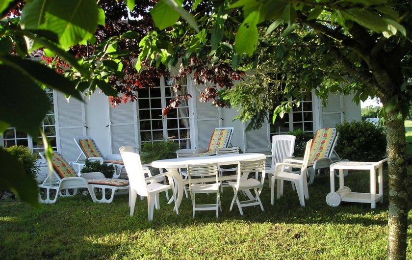 Location de vacances - Villa à Queyrac - Façade Sud