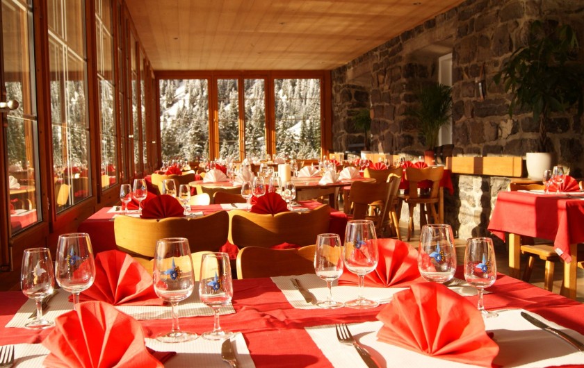 Location de vacances - Hôtel - Auberge à Villars-sur-Ollon - Salle à manger panoramique