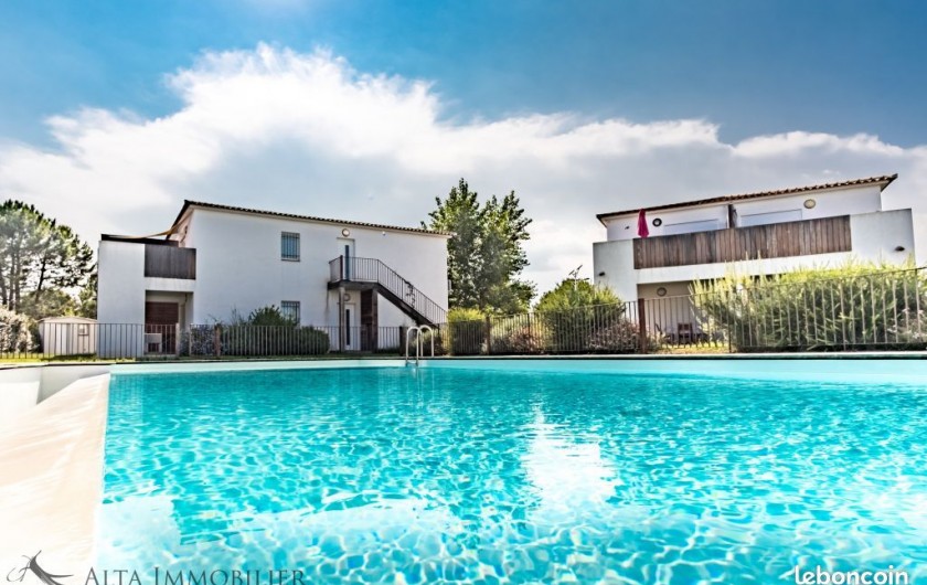 Location de vacances - Appartement à Porto-Vecchio - Cala Ross' Appart - Piscine à débordement avec bassin pour enfants