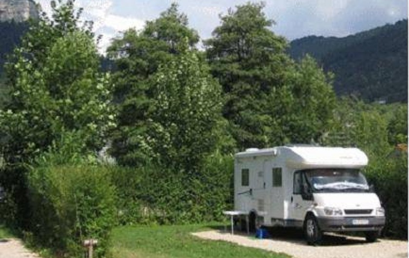 Location de vacances - Bungalow - Mobilhome à Nantua - Emplacement camping-car