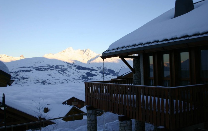 Location de vacances - Chalet à Vallandry - Vue du chalet en hiver