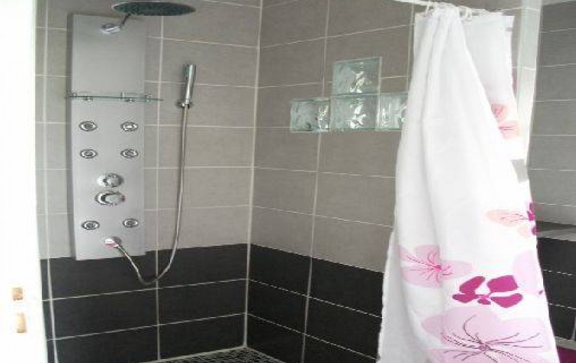 Location de vacances - Gîte à Saint-Omer - Douche à l'italienne au RDC