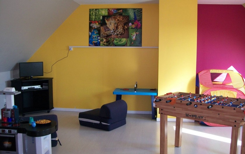 Location de vacances - Gîte à Saint-Omer - Salle de jeux à létage