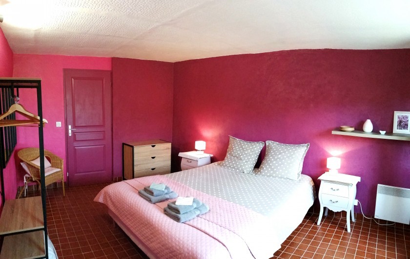 Location de vacances - Gîte à Eus - Chambre gîte Rose