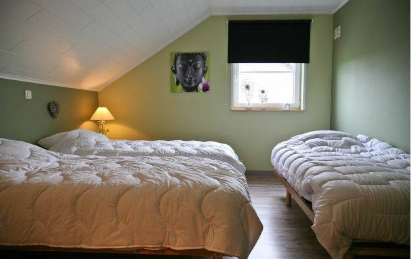 Location de vacances - Maison - Villa à Libramont - chambre 3 lits de 1 personne