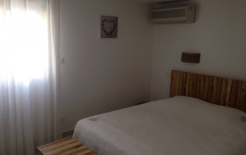 Location de vacances - Appartement à La Croix-Valmer - Deux chambres avec un grand lit en 160x200,