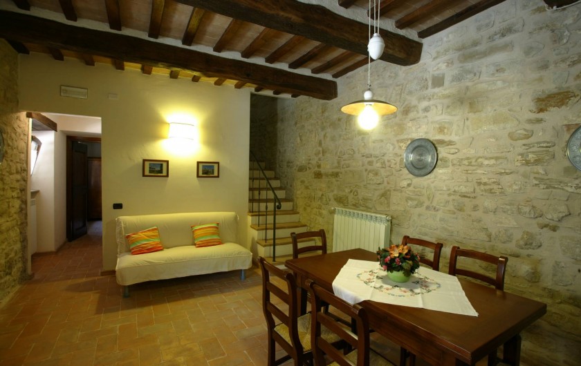 Location de vacances - Appartement à Gubbio - Séjour appartemente Girasole