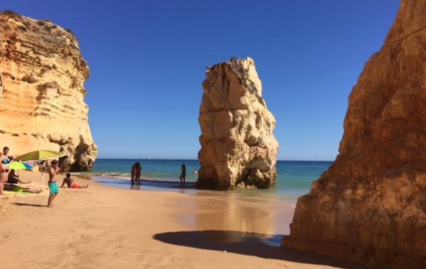 Location de vacances - Appartement à Faro - Plage du Carvoeiro