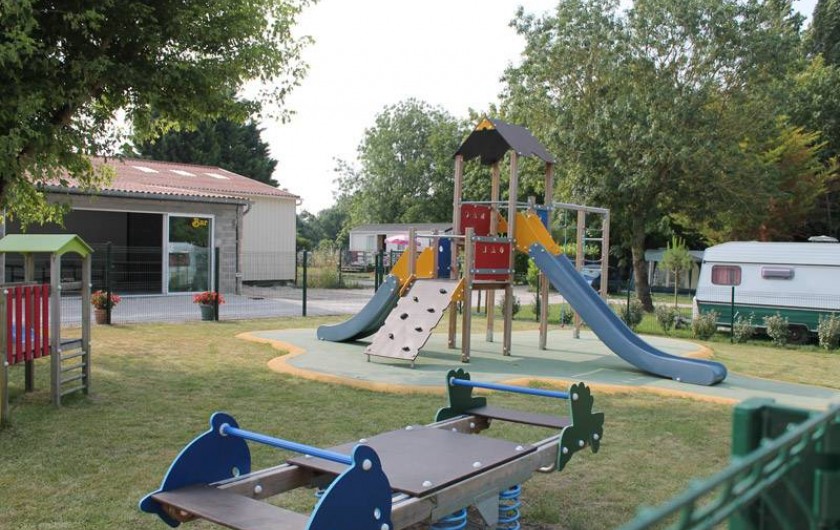 Location de vacances - Camping à Semussac