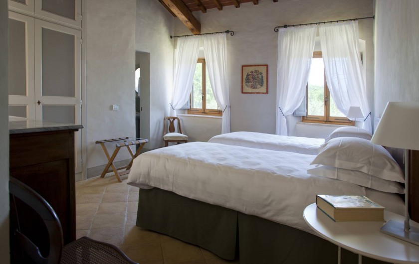 Location de vacances - Villa à San Donato In Collina - Chambre double avec salle de bain en suite (douche)