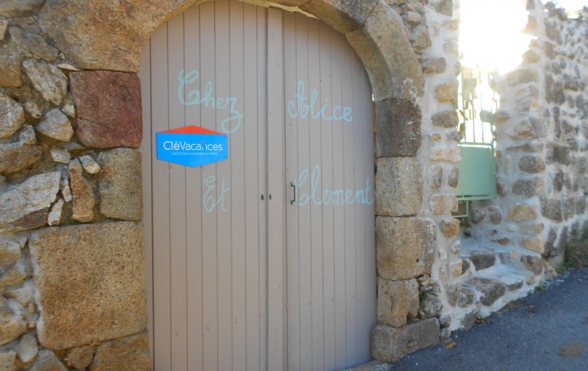 Location de vacances - Gîte à Vals-les-Bains - L'entrée du gite/maison de caractère