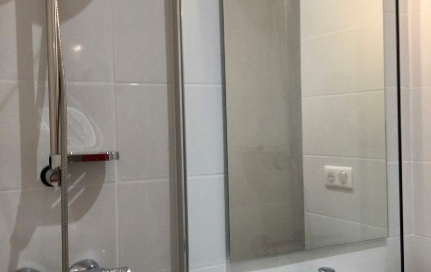 Location de vacances - Gîte à Saint-Jean-du-Gard - Salle d'eau