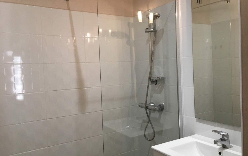 Location de vacances - Gîte à Saint-Jean-du-Gard - Salle d'eau