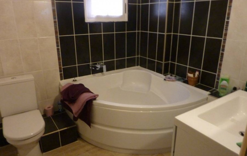 Location de vacances - Villa à Aubagne - Salle de bain 