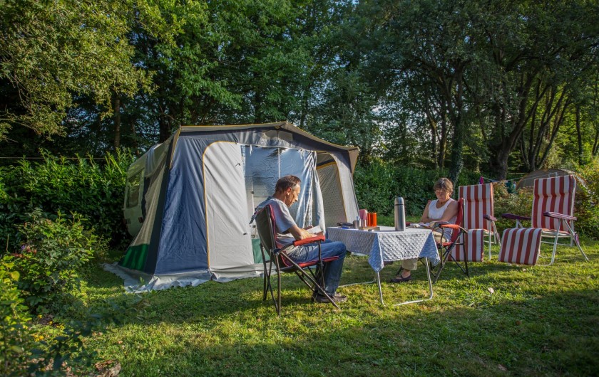 Location de vacances - Camping à Rochefort-en-Terre - Emplacement
