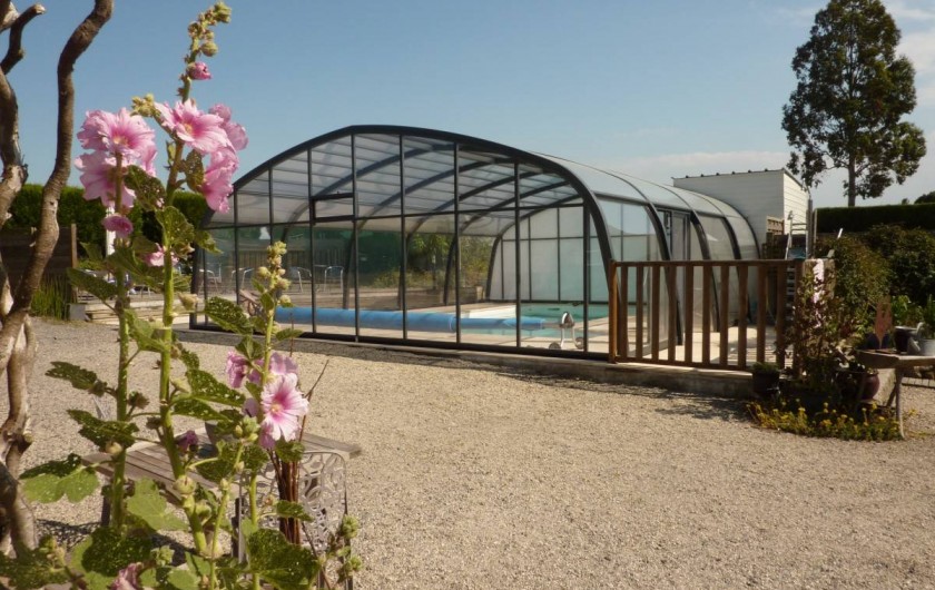Location de vacances - Gîte à Cancale - Piscine couverte et chauffée accessible de mi-avril à fin octobre