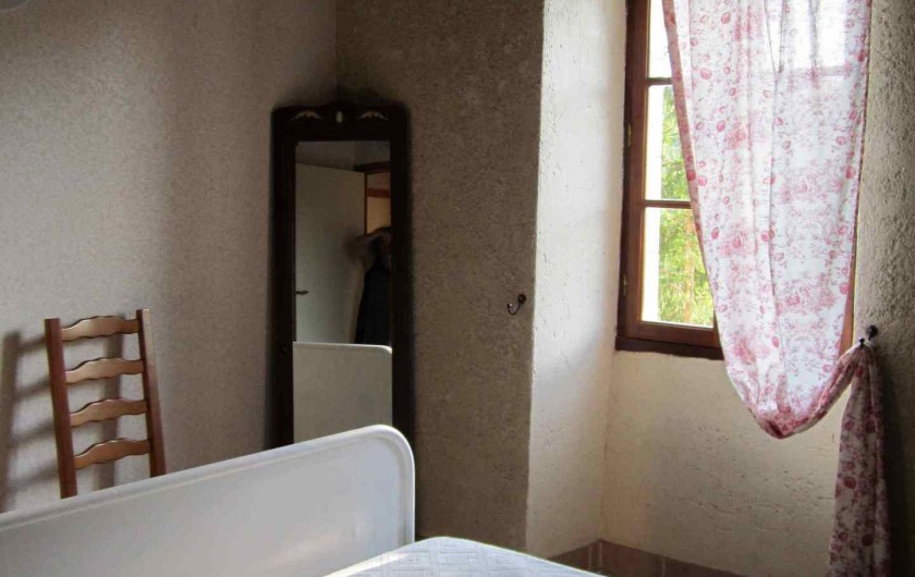 Chambre 4  en RDC avec un lit en 140
