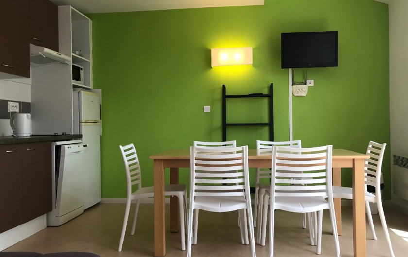 Location de vacances - Maison - Villa à Carla-Bayle - Cuisine équipée pour 6 personnes