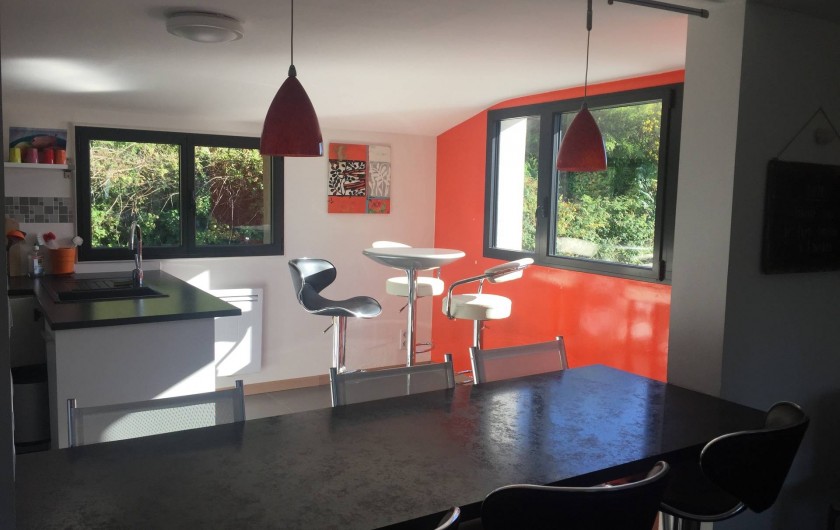 Location de vacances - Appartement à Clohars-Carnoët - espace cuisine et repas