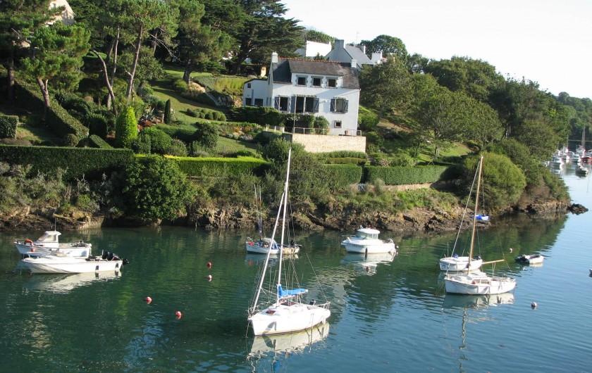 Location de vacances - Appartement à Clohars-Carnoët - vue des chambres, à droite