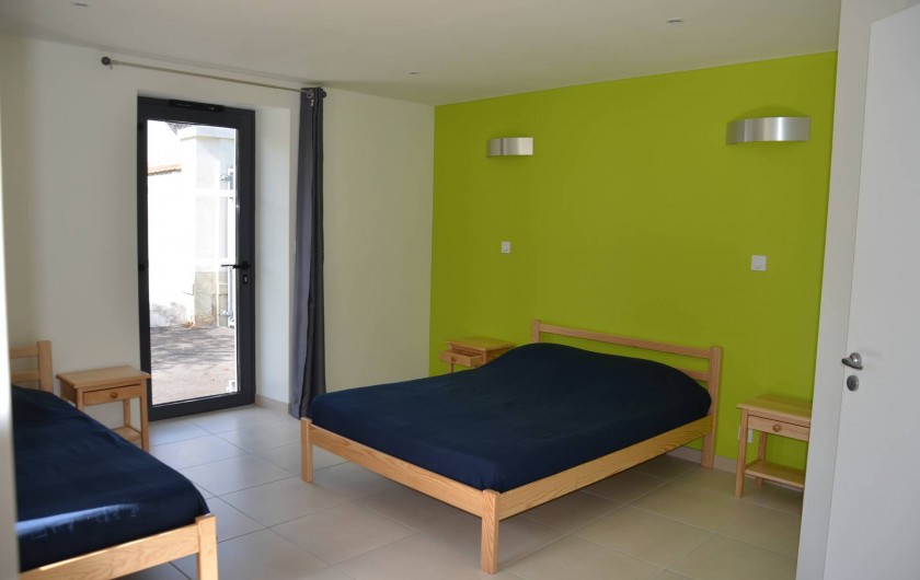 Location de vacances - Gîte à Sepmes - Chambre Primevère Accessible PMR