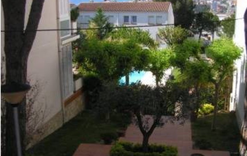 Location de vacances - Appartement à Platja d'Aro - Façade Ouest avec accès à la piscine