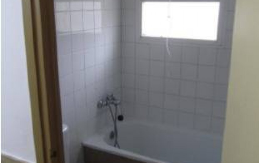 Location de vacances - Appartement à Platja d'Aro - Salle de bain des enfants