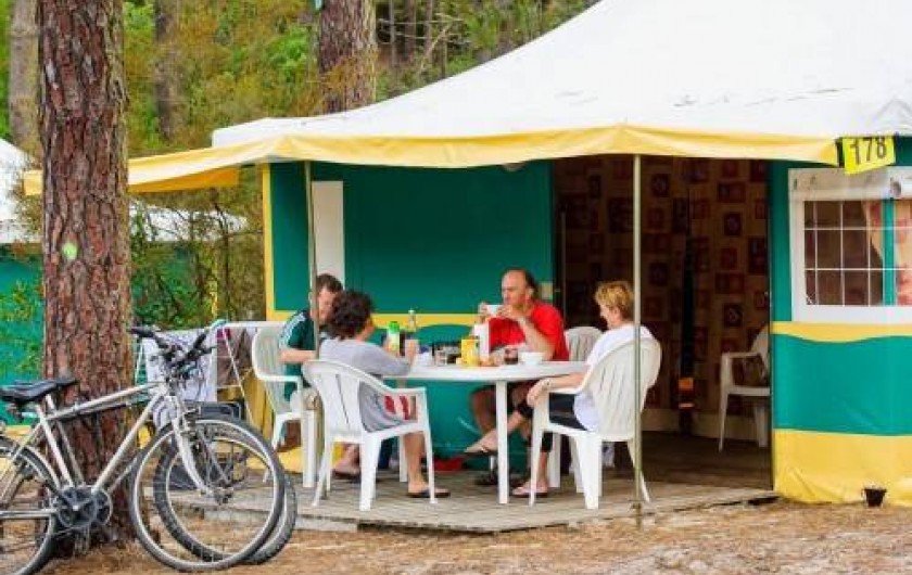 Location de vacances - Camping à Girac - Kiwi bungalow