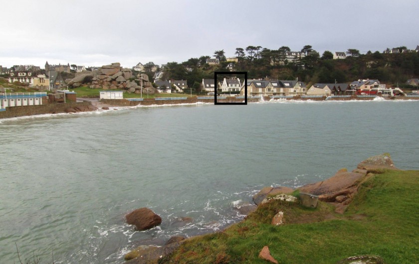 Location de vacances - Villa à Trébeurden - Plage un soir de grande marée.