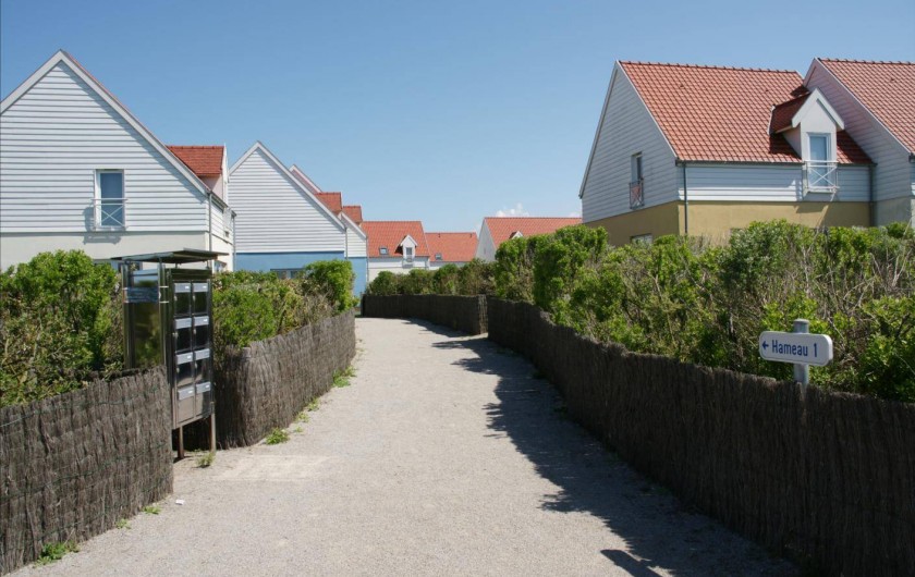 Location de vacances - Maison - Villa à Wimereux - allée d'entrée