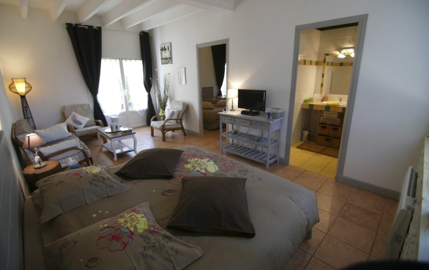 Location de vacances - Chambre d'hôtes à Simeyrols - Chambre familiale Sarlat (ch1)