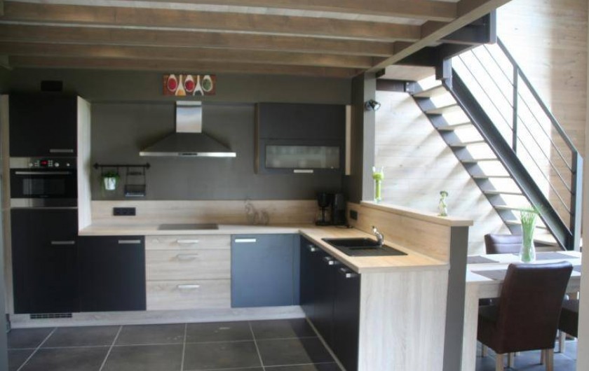 Location de vacances - Gîte à Wodecq - Cuisine neuve , entiérement équipée d'électroménagers de haut qualités.