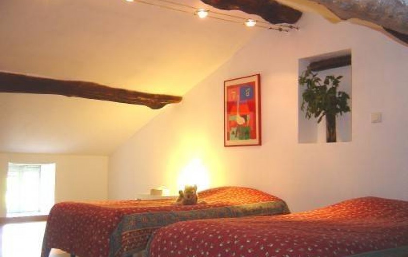 Location de vacances - Maison - Villa à Rapale - Chambre mansardée enfants 1