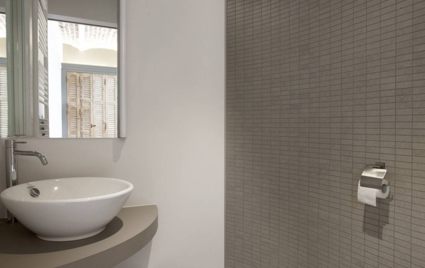 Location de vacances - Chambre d'hôtes à Zwevegem - Salle de bain avec douche