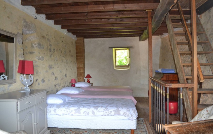 Location de vacances - Gîte à La Baconnière - Chambre 1er étage (dortoir 3 lits simple)