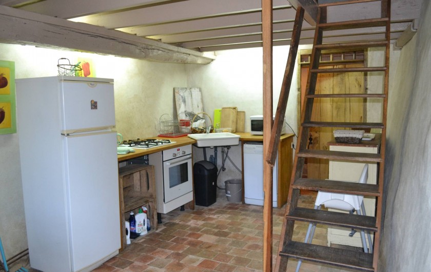 Location de vacances - Gîte à La Baconnière - Cuisine équipée (micro-ondes, lave vaisselles et lave linge)