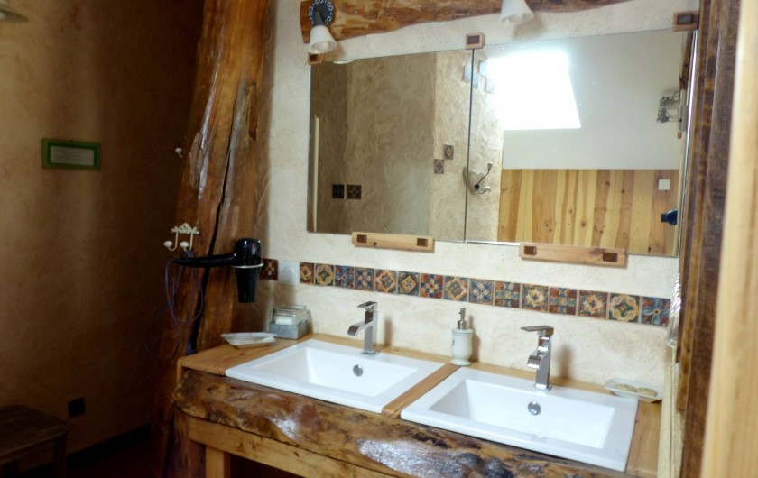 Location de vacances - Chambre d'hôtes à Saint-Jean-des-Ollières