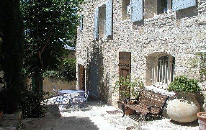 Location de vacances - Appartement à Robion - Coté sud