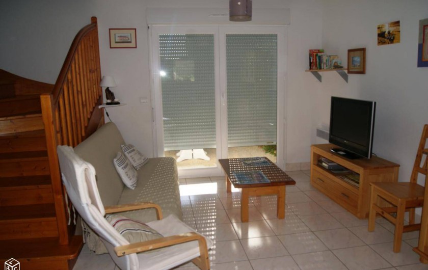 Location de vacances - Maison - Villa à Penvins - salon avec TV  lecteur DVD