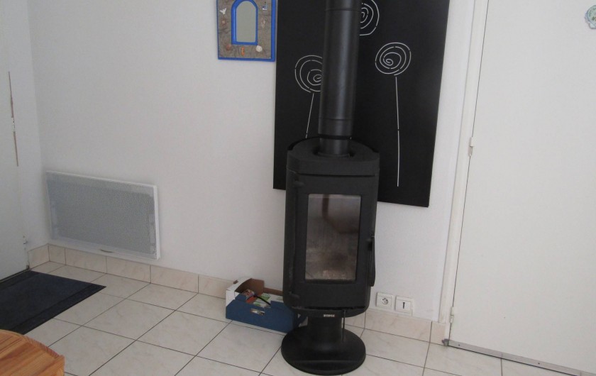Location de vacances - Maison - Villa à Penvins - pour des soirées plus froide poêle a bois