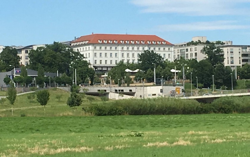 Location de vacances - Appartement à Dresde - Waldschlösschen (restaurant et brasserie en plein air) près de chez nous