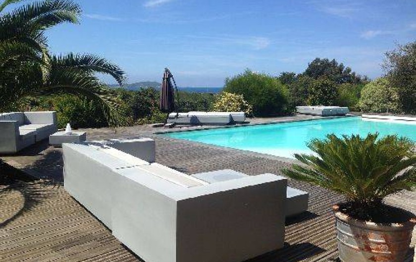 Location de vacances - Appartement à Porticcio - terrasse piscine