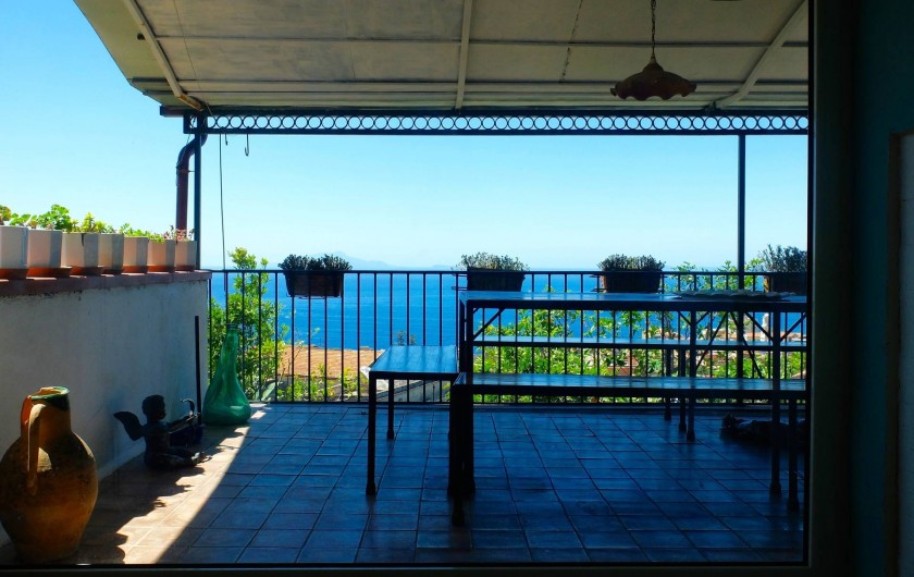 Location de vacances - Villa à Massa Lubrense - Vue sur la Terrace du hall d'entrée