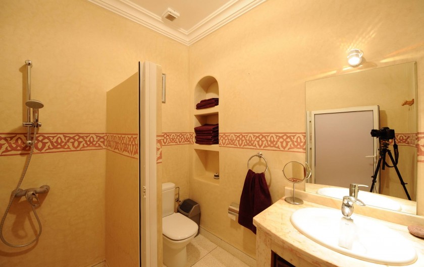 Location de vacances - Villa à Mirleft - La salle de douche.